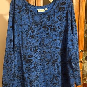 D&co Blue Floral Long Sleeve Top